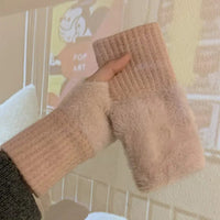 Snug Fit Finger-Free Gloves .